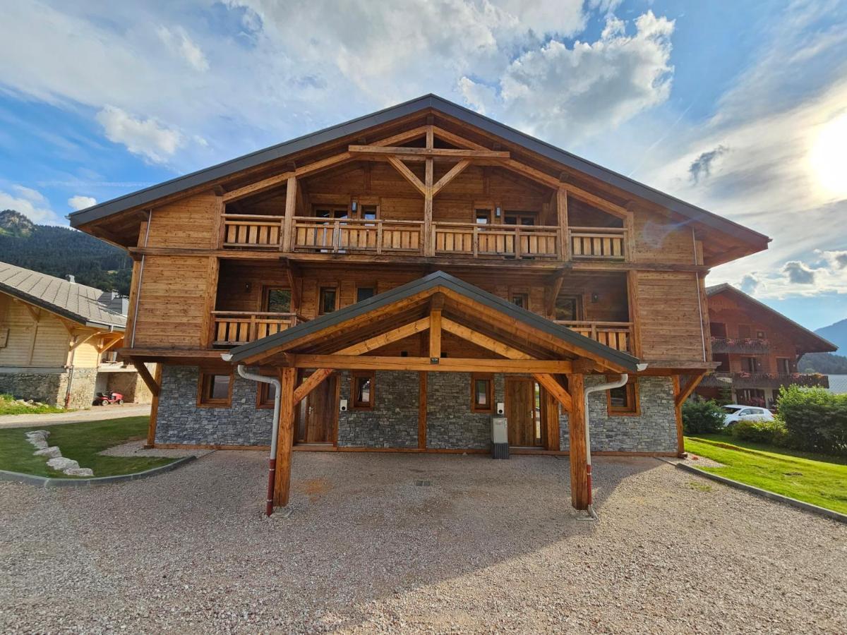 Demi-Chalet Vadel La Panthiaz 15 Pers 5 Chambres La Chapelle-d'Abondance Luaran gambar