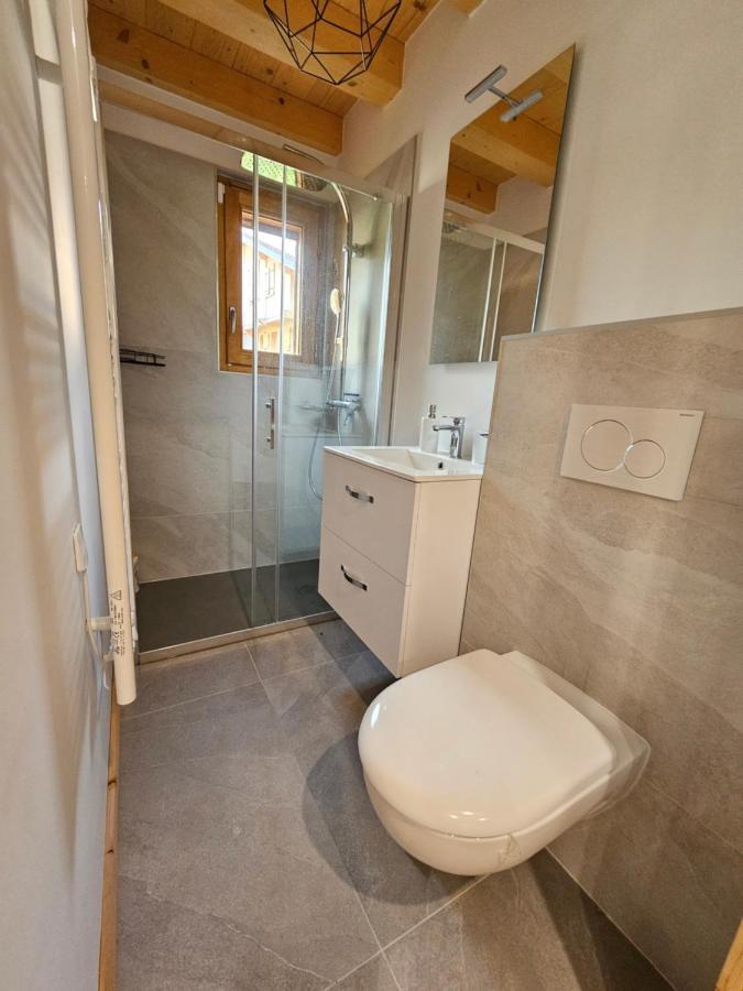 Demi-Chalet Vadel La Panthiaz 15 Pers 5 Chambres La Chapelle-d'Abondance Luaran gambar