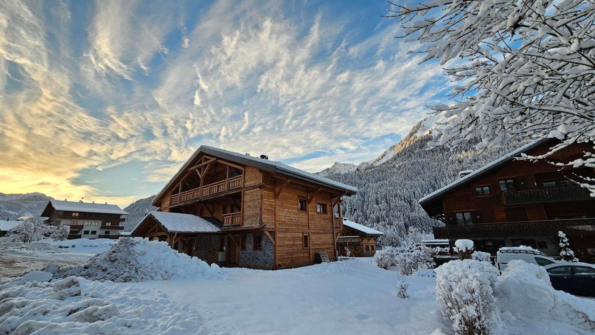 Demi-Chalet Vadel La Panthiaz 15 Pers 5 Chambres La Chapelle-d'Abondance Luaran gambar