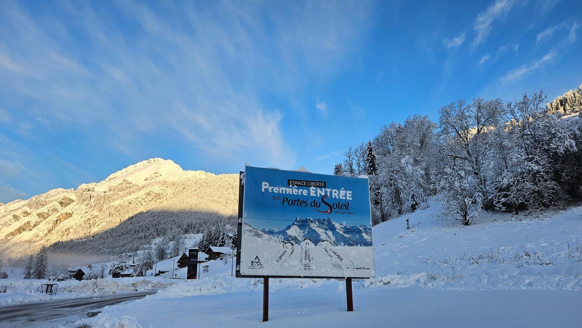 Demi-Chalet Vadel La Panthiaz 15 Pers 5 Chambres La Chapelle-d'Abondance Luaran gambar